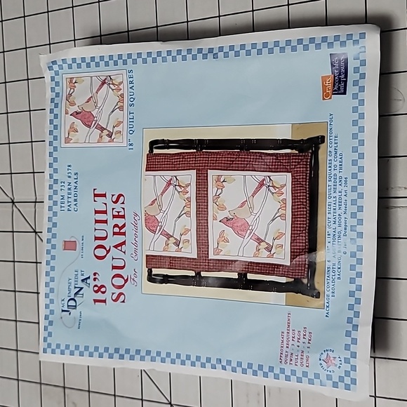 Jack Dempsey Needle Art Item 732 Pattern 378 Cardinals 18" Quilt Squares NIP - Picture 1 of 7